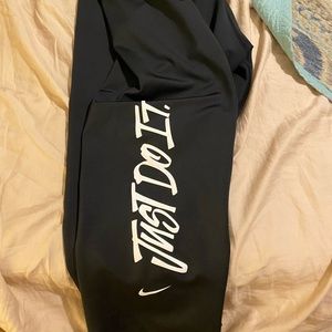 Dry fit Nike capris 1X